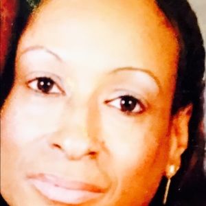 Meet your Posher, Lesley